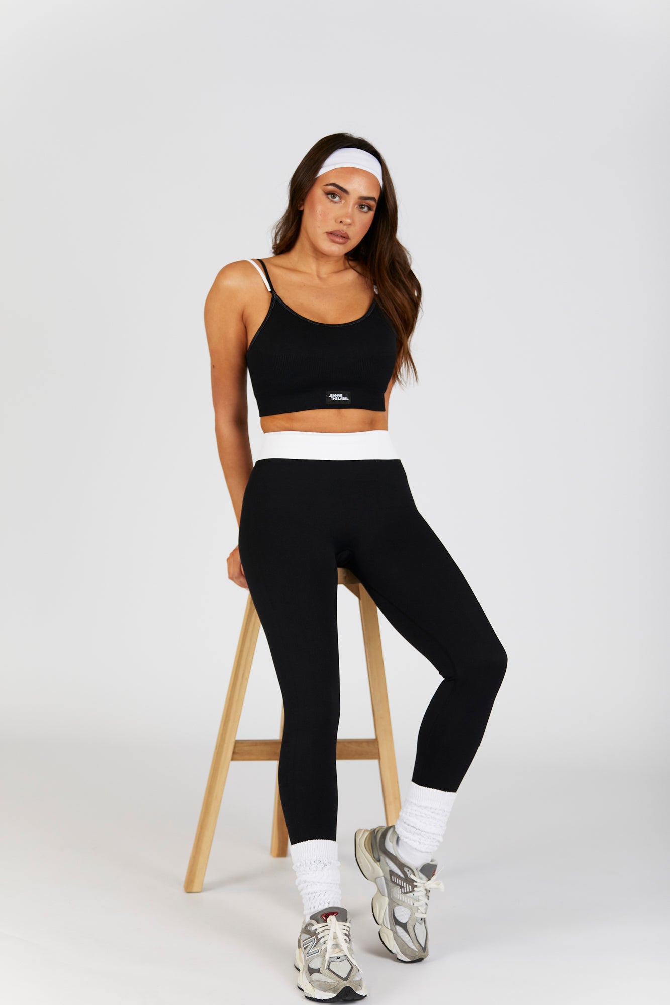 BLACK & WHITE SEAMLESS LEGGING